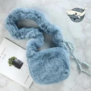 페이크퍼 스트랩 크로스백 부드러운 소형