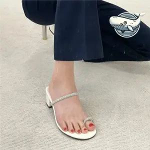 여름 슬리퍼 캐주얼 스탭힐 좋은 여름용 슈즈 여성슬리퍼 플립플랍 여름슬리퍼