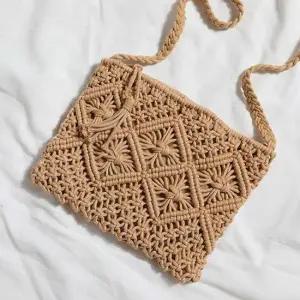 밀짚가방 여성 라탄 사각백 미니크로스백 왕골가방