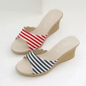 심플 스트라이프패턴 여자 웨지힐 여름 데일리 슬리퍼 여성슬리퍼 여름슬리퍼