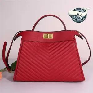 스타일리시 레드 클러치백 클래식 사선 엠보 여성토드백 여성토트백 피크닉가방 탑핸들백