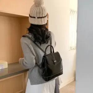 대학생가방 직장인 인조가죽백팩 여학생백팩 백팩가방 백팩스타일 중학생책가방