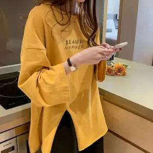 트임 여성 루즈핏 라운드넥 여자 긴팔 티셔츠노란색 레터링 컬러 예쁜 여성복