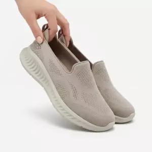 스케쳐스 여성 고워크 나우 SP0WWCFY243 국내매장