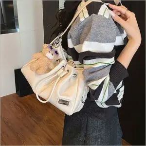 복주머니 숄더 레더 곰돌이 크로스백 버킷백 가방 키링