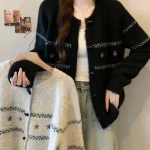 여성 꽃 자수 니트 라운드 가을 겨울 가디건 여자 꽃자수 사무실 기본 꽃가디건 간절기