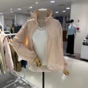 [대구백화점] [스테파니]바스락 샤닝 차나 점퍼(A26JK6210)