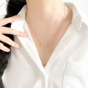 [하프클럽/]레이어드 목걸이 성경 중세 십자가 여성 고급스러운