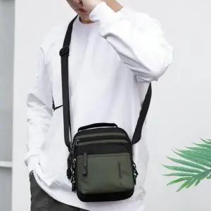 좋은 남성 세컨가방 크로스백 방수 원단 수납공간