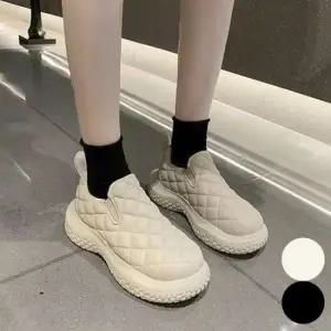 겨울운동화 여성 퀼팅 기모 안감 통굽 슬립온 단화 겨울 신발