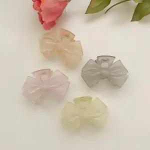 [신세계라이브쇼핑][옷자락] 여자 러블리 데일리룩 불투명 리본 헤어 집게핀
