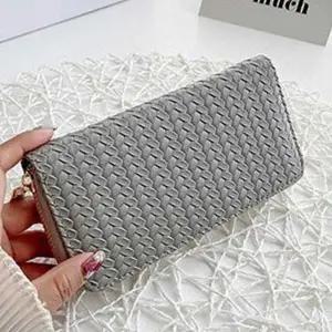 [하프클럽/]위빙 패턴 지퍼형 장지갑 여성 데일리 클러치 지갑