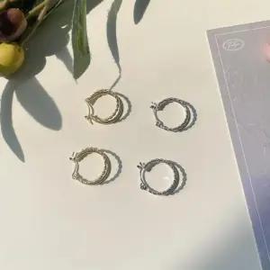 [옷자락]여자 더블 레이어드 꼬임 라인 링 귀걸이