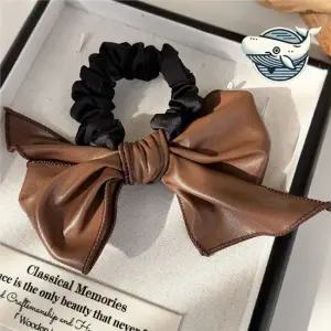 브라운 리본 가죽 헤어끈 여성용 곱창 스크런치 스크런치 고무줄 곱창머리끈 리본머리끈