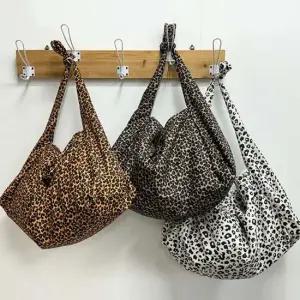 여자가방 여성 빅사이즈 호피 무늬 크로스백 캐주얼 패션 가방