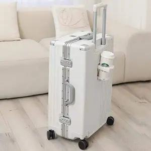 컵홀더 여행용 하드 캐리어(26형)