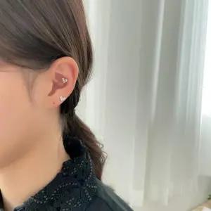 [옷자락]여자 써지컬스틸 큐빅 하트 바벨 라블렛 피어싱