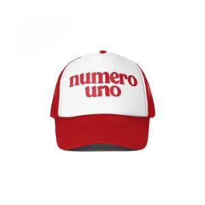 매장정품 EXTRAORDINARY NUMERO UNO TRUCKER CAP RED