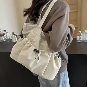 여성 나일론 숄더 백 가벼운 여자 가방 아이보리 여성숄더백 데일리백 데일리가방