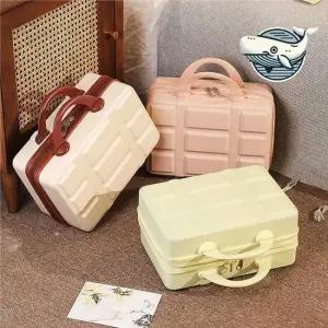 편리한 캐리어 미니 수납백 화장품 정리함 라일리 Rly 초콜릿 캐리어백 ELG 여행가방 휴가