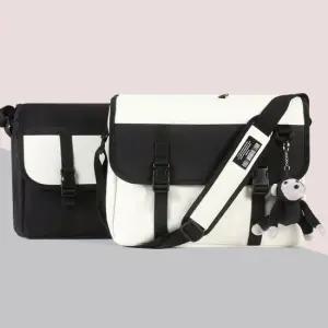 키링 배색 포인트 버클 스퀘어 메신저백 보조가방 학생메신저백 학원가방 캐주얼숄더백