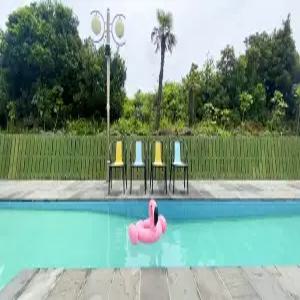 [제주/서귀포] 제주 성산 백록 키즈 펜션 (공용주방시설/조식(유료)/포레스트뷰(산)/섬/해수욕장/키즈/가족/바베큐장/공용수영장(실외)/주차장/온돌/커플)