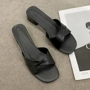 4컬러   세련된 여성 샌들 슬리퍼 미들 굽 여름 힐