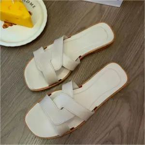 편한 꼬임 뮬 슬리퍼 데일리 낮은굽 여자 디테일 가벼운슬리퍼