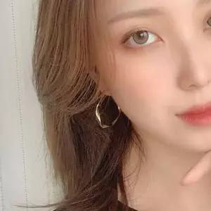 여성귀걸이 골드컬러 웨이브귀걸이 패션 링귀걸이