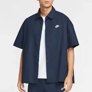 [나이키] 클럽 버튼업셔츠 옵시디언 HJ2027-451 [AS 가능한 국내매장]