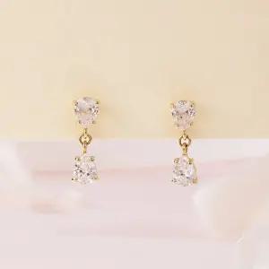 갤러리아 [비앤비골드] 18K 쁘띠 물방울 큐빅 침귀걸이 한쌍 MNE42490