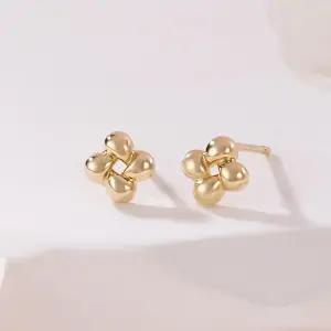 18K 물방울 크로스 플라워 침귀걸이 한쌍 MNE42486