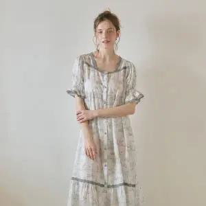 [lunaluz](신세계 사우스시티)여성 아뜰리에 라이오셀 반소매 스퀘어넥 원피스 잠옷