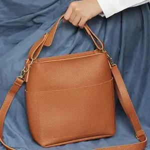 여성 직장인 핸드백 탈부착 크로스끈 외출 가방