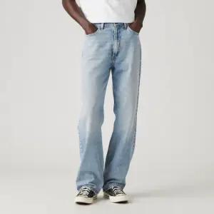 리바이스 565 루즈 스트레이트 라이트웨이트 진A7221-0028