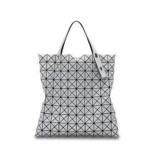 MUST IT_바오바오 프리즘 매트 토트백 BB48AG503 11