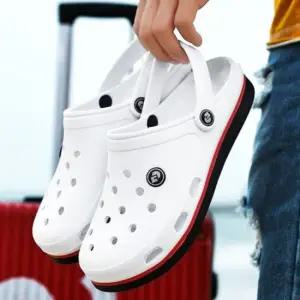 샌들 물놀이 여름용 화이트 슈즈 운동화 슬리퍼 펀칭 아쿠아샌들 여름샌들