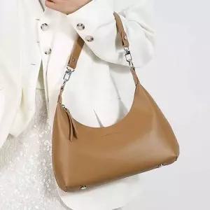 [하프클럽/]외출가방 하프문 크로스백 데일로 호보백