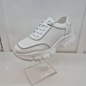 [엘칸토]엘칸토 HC11 소가죽 여성화 X0J1U51Y310 (49195637)