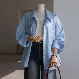 (안나앤플러스) 브룬 스트라이프 슬릿 셔츠[셔츠ED294] 빅사이즈