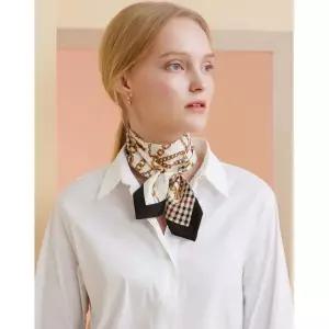 [롯데백화점]닥스 액세서리 [선물포장/쇼핑백동봉] 베이지 체크 체인프린트  스카프 DCSC2E821I2