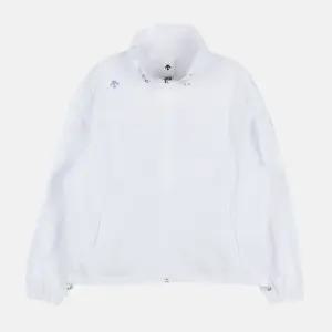 데상트 여성 오버핏 스트레치 우븐 바람막이 화이트 SP122UWB31