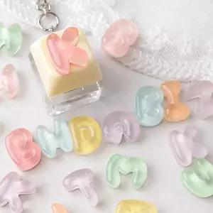 싼비즈 [6425-24]아크릴 키캡파츠 탑꾸재료 알파벳 이니셜 펄반투명 10~13mm 랜덤발송 ,1개