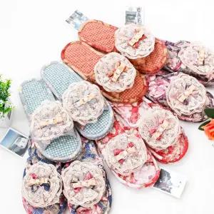 추천템 플라워 이중쿠션 예쁜 슬리퍼 실내 인기 코사지 여성 층간무소음 거실화 실내화