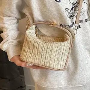 여성 러블리한 무드 라탄 미니백 LKB7664 미니백 백 패션잡화 여성 여성 여성