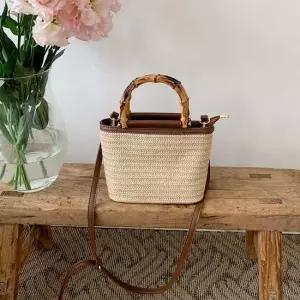 대나무 핸들 밀짚 미니백 ELG199 당일발송 여행 미니백 늘푸른백화점 패션잡