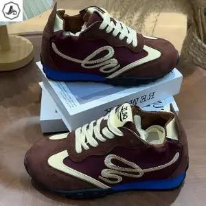 [애슬릿] 키높이 운동화 가죽 배색 라인 스티치 레이스업 단화 3cm