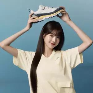 [롯데백화점]아이더 [장원영착용] 퀀텀 에어로 쿠쉬 남녀공용 고어텍스 방수 트레킹화 DUS24G25