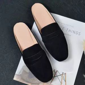 여자 투컬러 단화 샌들힐 사각코 출근 클래식 블로퍼