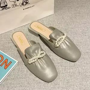 [옷자락]여자 봄 페미닌 오피스룩 3컬러 진주알 뮬 블로퍼